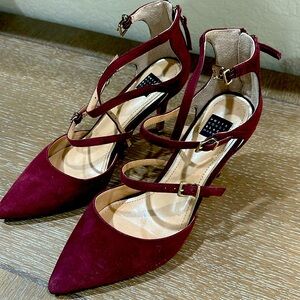 Burgundy suede Heels